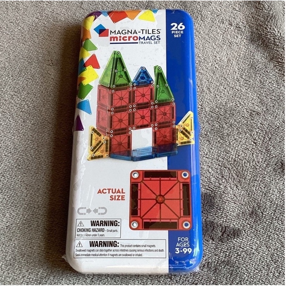 MicroMags Building Set - Red, Blue, Green - Picture 9 of 10
